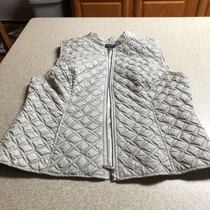 Ladies quilted vest
